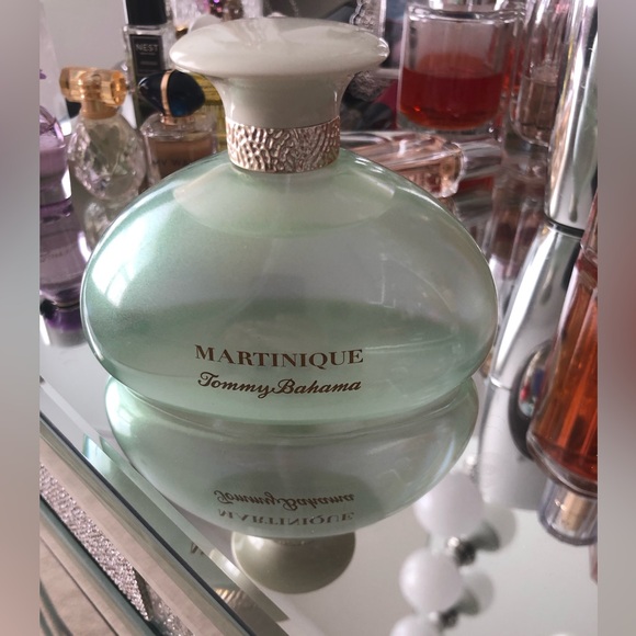 Tommy Bahama Martinique Eau de Parfum 3.4 fl.oz - Picture 1 of 1
